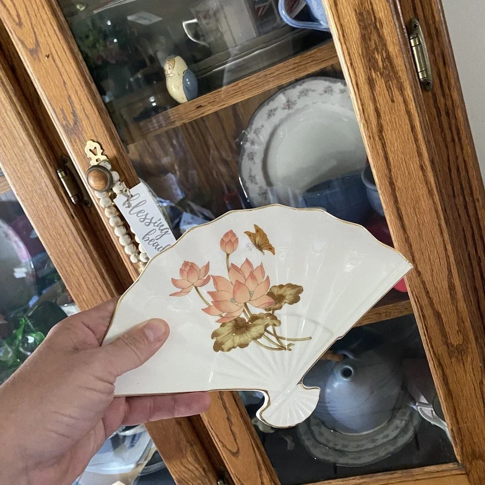 Beautiful Vintage‎ Japanese Porcelain Fan Shaped Tidbit Serving Plate Butterfly